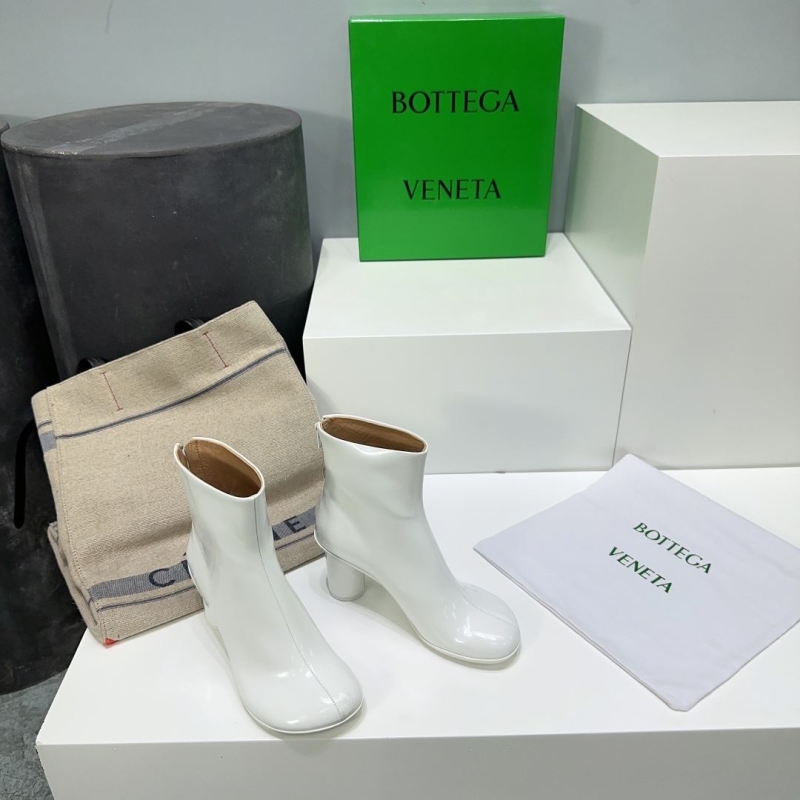 bo*te*ga Ve*ne*ta boots